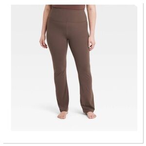 Women’s Everyday Soft Ultra High Rise Bootcut Leggings All In Motion Espresso